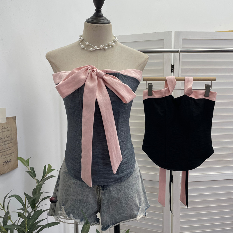 Jednodelni top bez ramena s mašnicom, poliester, usklađenih boja, uski kroj