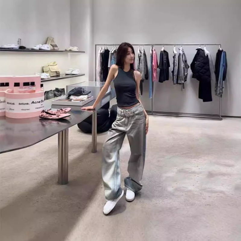 Traperice od denima s visokim strukom, opuštene krojenje, široke ravne nogavice