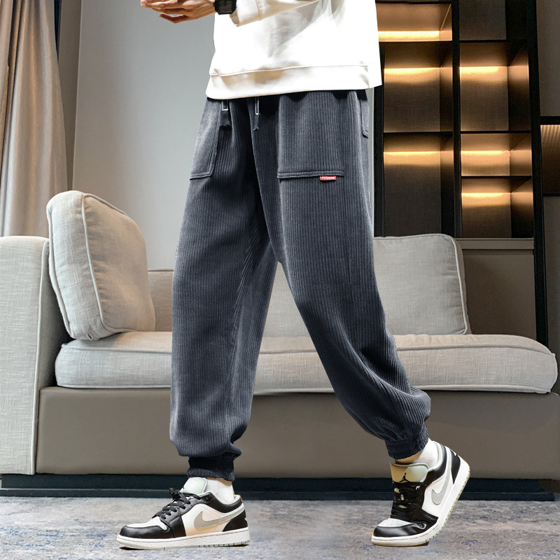 Pantaloni sport casual corduroy, căptușiți cu fleece, groși pentru iarnă, talie medie, glezna legata, detaliu buzunare, 100% poliester, non-iron