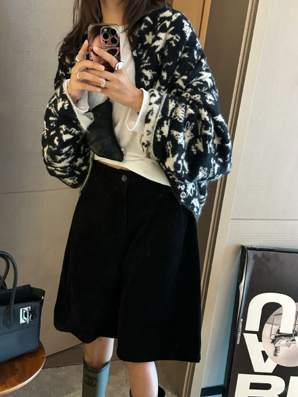 Corduroy straight casual pants, women's wide-leg five-quarter length, high-waist, autumn 2025