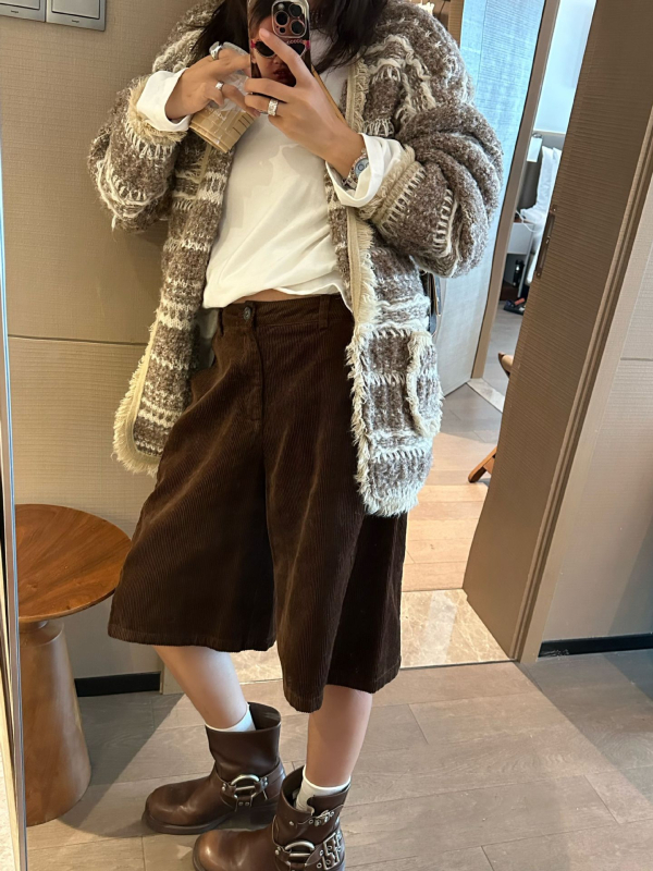 Corduroy straight casual pants, women's wide-leg five-quarter length, high-waist, autumn 2025