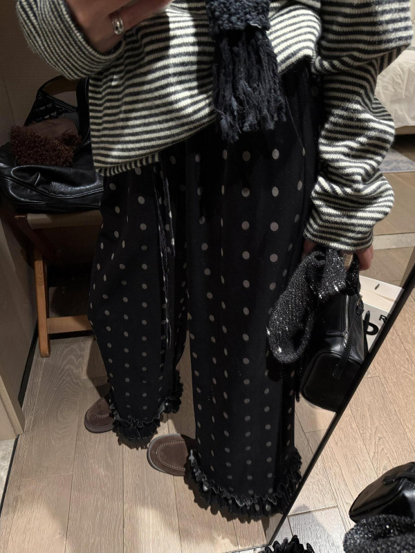 Hlače od velura s točkicama, smjesa velura i pamuka, dužina 9/10, visoki pojas, retro stil