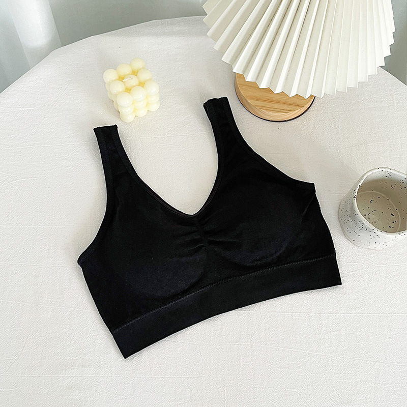 Top sport wrap pentru torace, fără cusături, material nylon 90–95%, cupe pline, formă medie a cupei