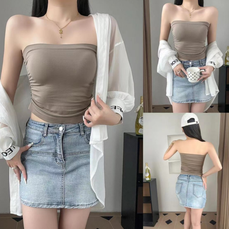 Top bez naramenica — oblikovana čašica 3/4, najlon 80–90%, prozračan i udoban, seksi stil veste