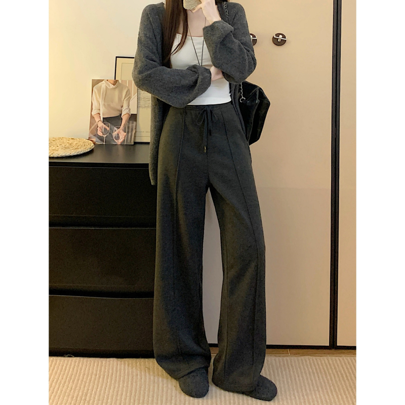 Široke hlače od poliestera, udio glavnog materijala 80–90%, elegantan gradski stil, zima 2025