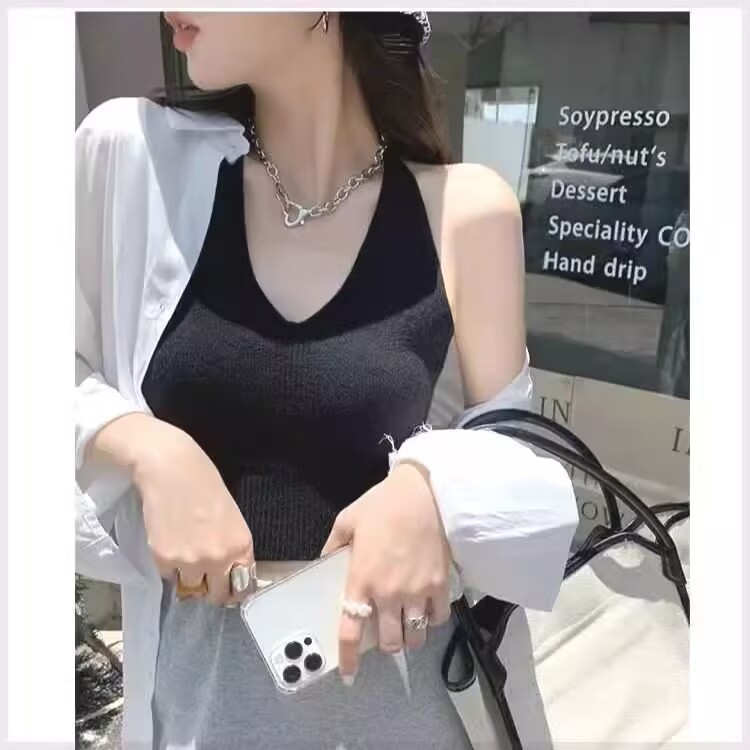 Pleten tube top s vezanjem, halter vrat i V-dekolte