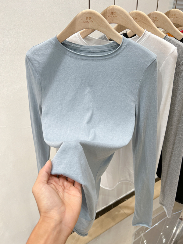 Ženski T-shirt od rayon materijala, kratki rukav, okrugli izrez, opušten kroj