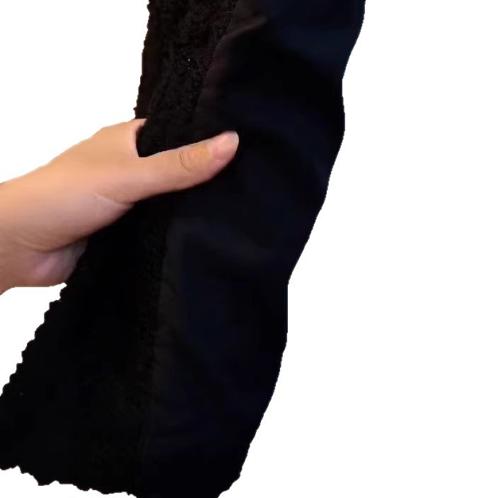 Bez rukava kardigan s okruglim izrezom; umjetna ovčja vuna; 50–70% elastana i poliester; stil: kardigan; redna duljina 50–65 cm.