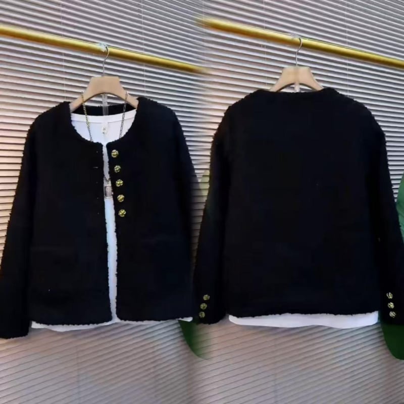 Bez rukava kardigan s okruglim izrezom; umjetna ovčja vuna; 50–70% elastana i poliester; stil: kardigan; redna duljina 50–65 cm.