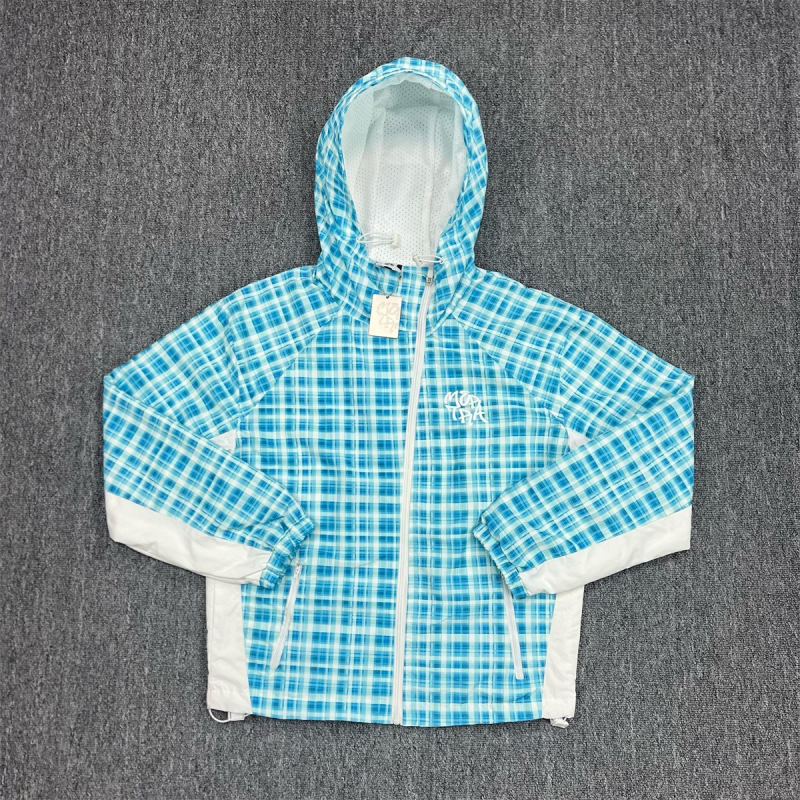 Jakna s kapuljom, kvadratasti patchwork, diagonalni zatvarač, stojeći ovratnik, opušten kroj
