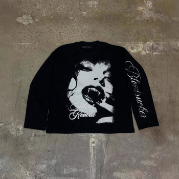 Y2K tamna streetwear majica s natpisom slovima, poliester 95%+, dugi rukavi, okrugli izrez, slobodan kroj