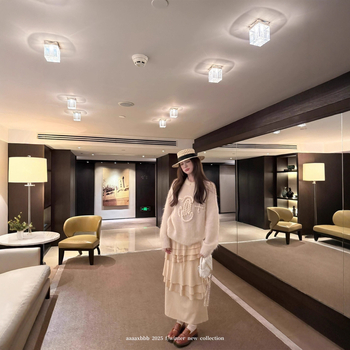 Pulover od mohera i akrila za žene - pleteni uzorak užeta, okrugli izrez, dugi rukavi, srednja debljina