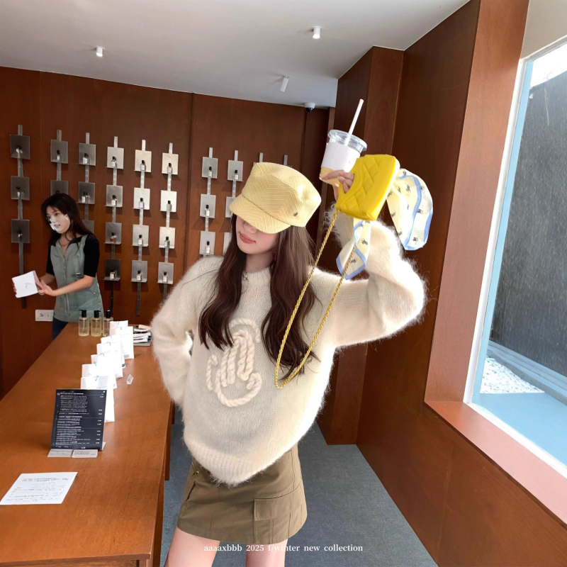 Pulover od mohera i akrila za žene - pleteni uzorak užeta, okrugli izrez, dugi rukavi, srednja debljina