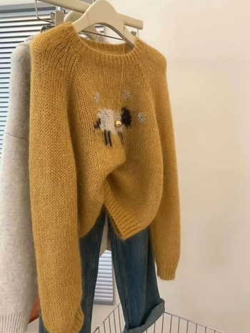 Pulover cu guler rotund, model jacquard cu desene animate, lână 50–70%, croială lejeră, iarnă 2025