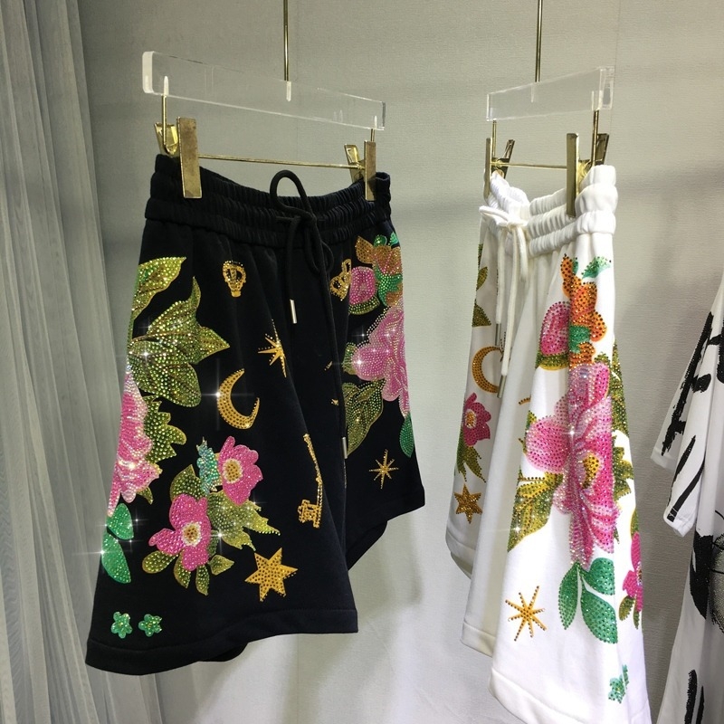 Pamučne hlače s visokim strukom, široki kroj, elastičan pojas, gradski hipster stil