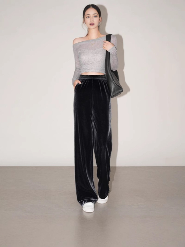 Női velúr széleslábú nadrág, poliészter velúr, elasztikus derék, vastag anyag, mikroelasztikusság, vasalásmentes felület