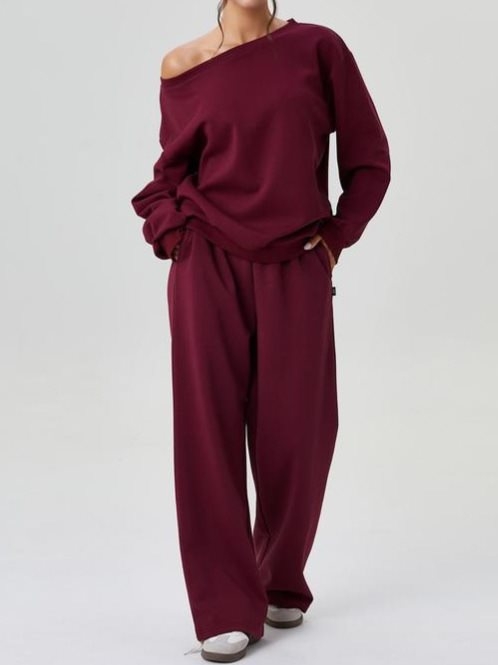 Ženski dvodijelni komplet s off-shoulder T‑shirt topom i dugim hlačama, patchwork poliester-elastan, jesen 2025