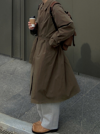 Koreai stílusú kabát, hosszított fazon, gallér, egysoros záródás, tavasz-ősz