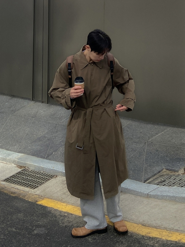 Koreai stílusú kabát, hosszított fazon, gallér, egysoros záródás, tavasz-ősz