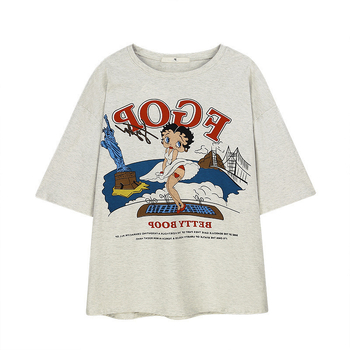 Pamut rövid ujjú póló kerek nyakkal, laza szabású, anime karikatúra mintával