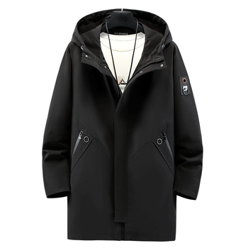 Sportska windbreaker jakna, lagan oversize kroj, kapuljača sa zatvaračem, srednja duljina, vanjska tkanina 100% poliester