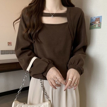 Oversize poliészter alap felső négyszögletes nyakkal, uj nélküli, hímzéssel