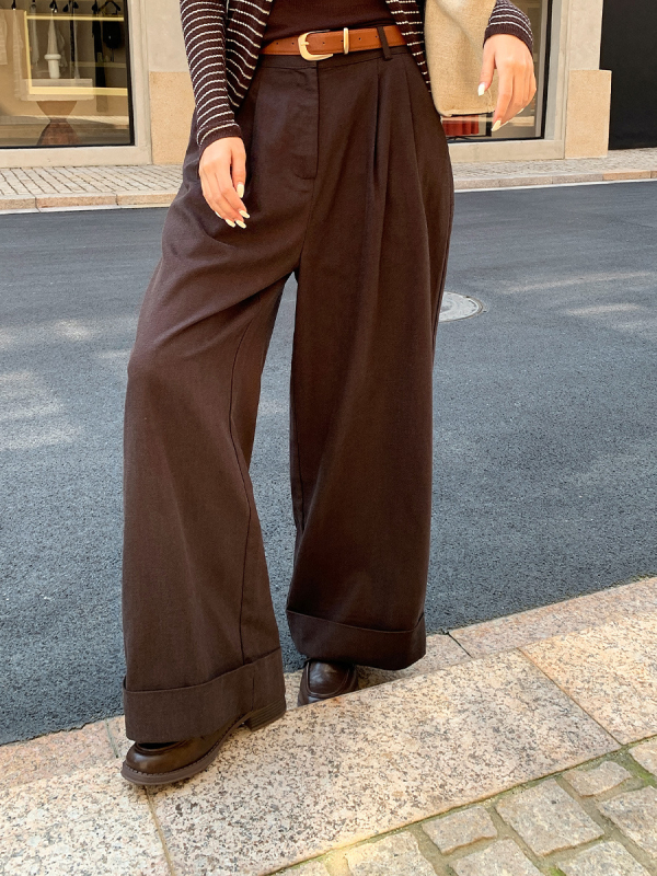 Női casual széles lábú nadrág Tencelből, magas derék, laza szabás, felhajtott szeg, 50–70% Lyocell-tartalom