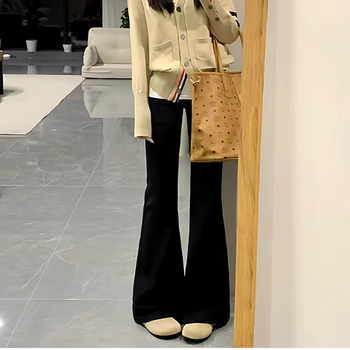 Női velúr nadrág harang alakú fazonnal ősz-télre, plusz méret, körte alakú testalkat, karcsúsító, casual elegáns stílus (Poliészter 70–80%, 2025 téli szezon)