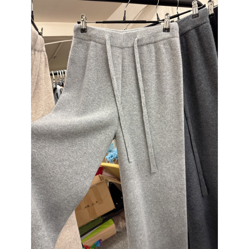 Ženske hlače od džinsa ravnog kroja — slim fit, gradski stil, prirodna struk, ultra-tanki materijal, duge hlače