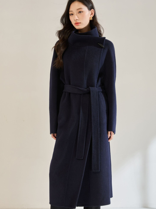 Γυναικείο παλτό από μαλλί, ψηλό γιακά, μακριά γραμμή, κλείσιμο με ένα κουμπί, 70-80% μαλλί