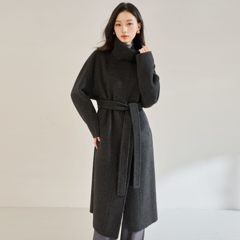 Γυναικείο παλτό από μαλλί, ψηλό γιακά, μακριά γραμμή, κλείσιμο με ένα κουμπί, 70-80% μαλλί