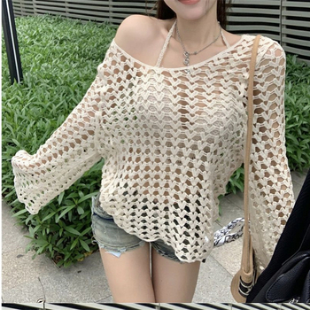 Дамски топ с мрежеста дантела кроше, дълги ръкави, кръгло деколте, памучна материя, ръчна изработка