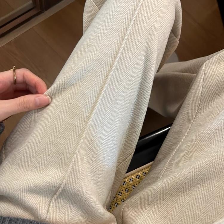 Női magas derekú kasmír keverék szűk szabású farmer, 3D vágás, regenerált cellulóz rost, tavasz 2025