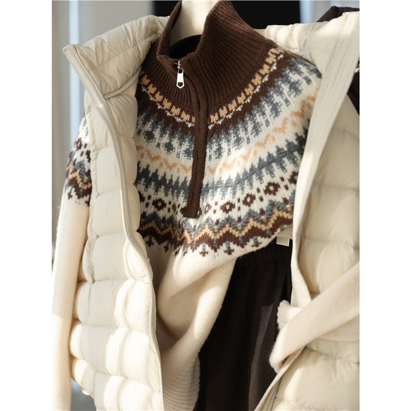 Pulover damă din lână pură, jacquard, guler polo, mâneci lungi, croială lejeră