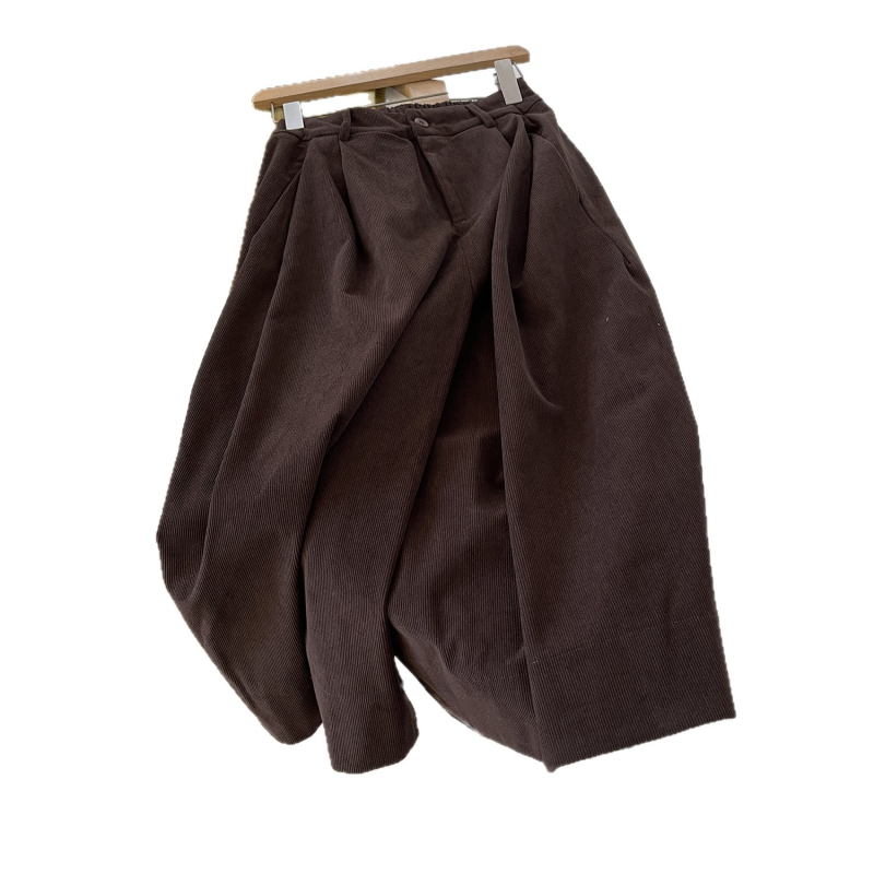 Corduroy široke hlače s visokim strukom, kraći kroj, 70–80% polyester, jesen 2025