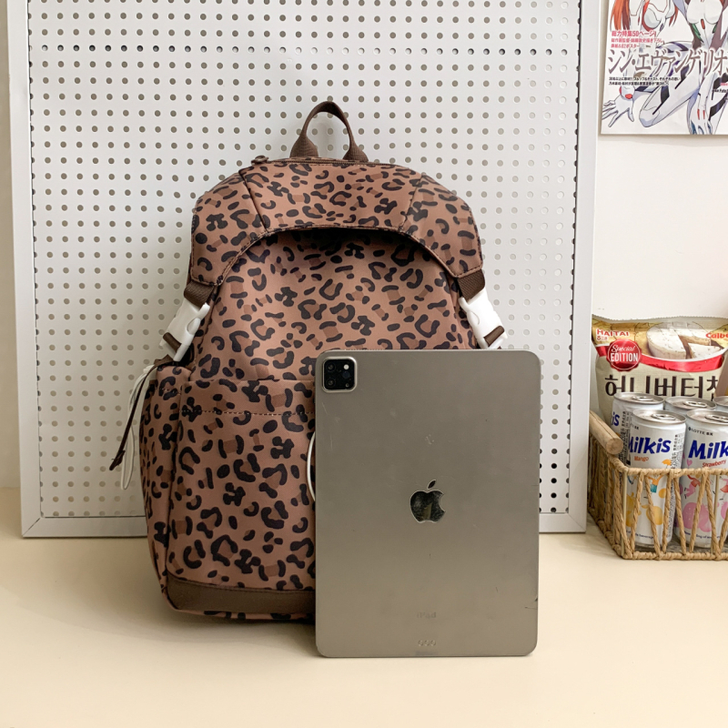 Rucsac școlar pentru femei, material Oxford, respirabil, impermeabil, rezistent la uzură, antișoc, bretele curbate, model stele, căptușeală poliesterică (Iarna 2025)