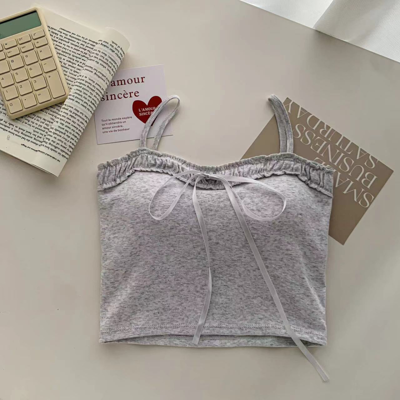 Camisolă din bumbac cu funda, lungime scurtă, cu pernă încorporată pentru bust, croială slim