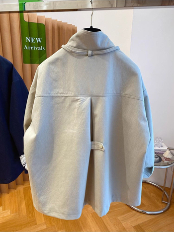 Ženska Chenille windbreaker kratka jakna sa stojećim ovratnikom, zatvaračem, dugim rukavima, srednje gustoće materijala, standardna duljina 50–65 cm