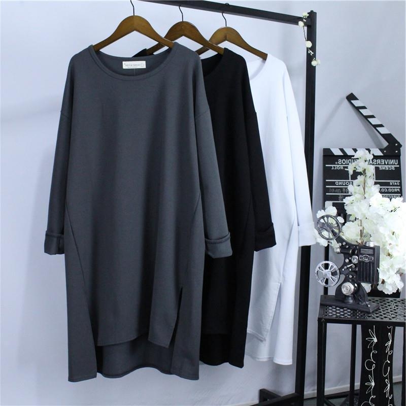 Póló hosszú ujjú, laza szabású, kerek nyakú, nyomtatott mintával