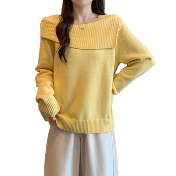 Női kötött pulóver, lazán szabott, hajónyakú, hosszú ujjú, közepes vastagságú, puha és meleg