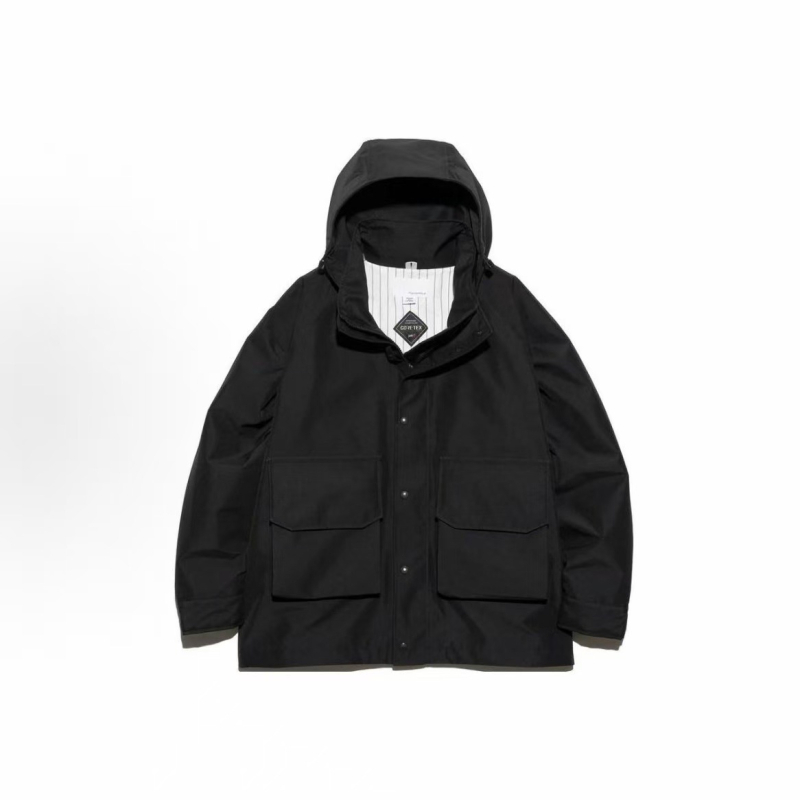 Pamukasta windbreaker jakna s odvojivom kapuljom, vodootporna, stojeći ovratnik, kopčanje na jednu liniju, ležerni kroj