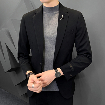 Muško sako slim-fit, korejskog stila, poslovno formalno odijelo; jednokatno kopčanje s jednim gumbom; ovratnik tipa sakoa; glavna tkanina: 67% poliester, 29% viskoz, 4% spandeks; podstava: poliester (slim-fit; korejski stil; jednokatno kopčanje s jednim gu