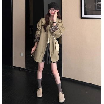 Szélkabát kontrasztos kockás mintázattal, laza szabás, polo gallérral, középhosszú, anyag: pamut-poliészter elasztánnal