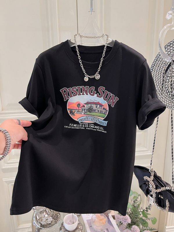 Női 95%+ pamut rövid ujjú póló, anime karikatúra mintával, lazán szabott, középhosszú, kerek nyakú, nyár 2025