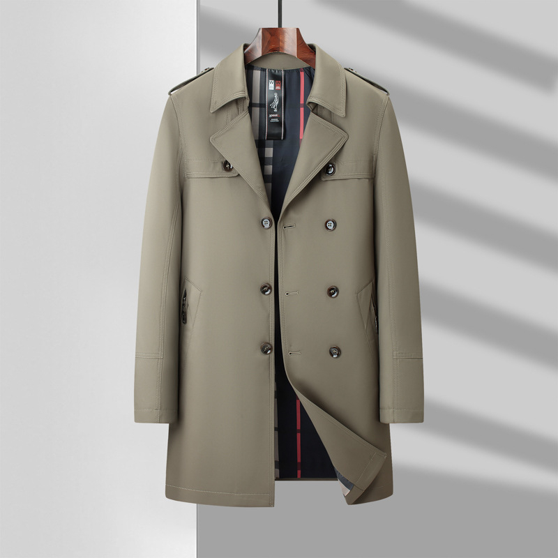 Férfi trench kabát középméretű, dupla záródású, öltöny-nyakú, lazított szabású, poliészter külső és poliészter bélés, 3D zsebek