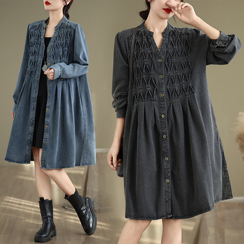 Ženski kaput u denim stilu, s polo ovratnikom, jednostruko kopčanje na jedan red gumba, srednja duljina, debela poliester tkanina, dugi rukavi, casual stil inspiriran japansko-korejskim trendom