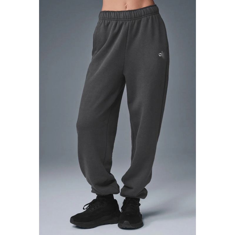 Alogant ženske jogger hlače s fleeceom, širok kroj, elastični pojas, opušteni casual stil, baršunasta podstava