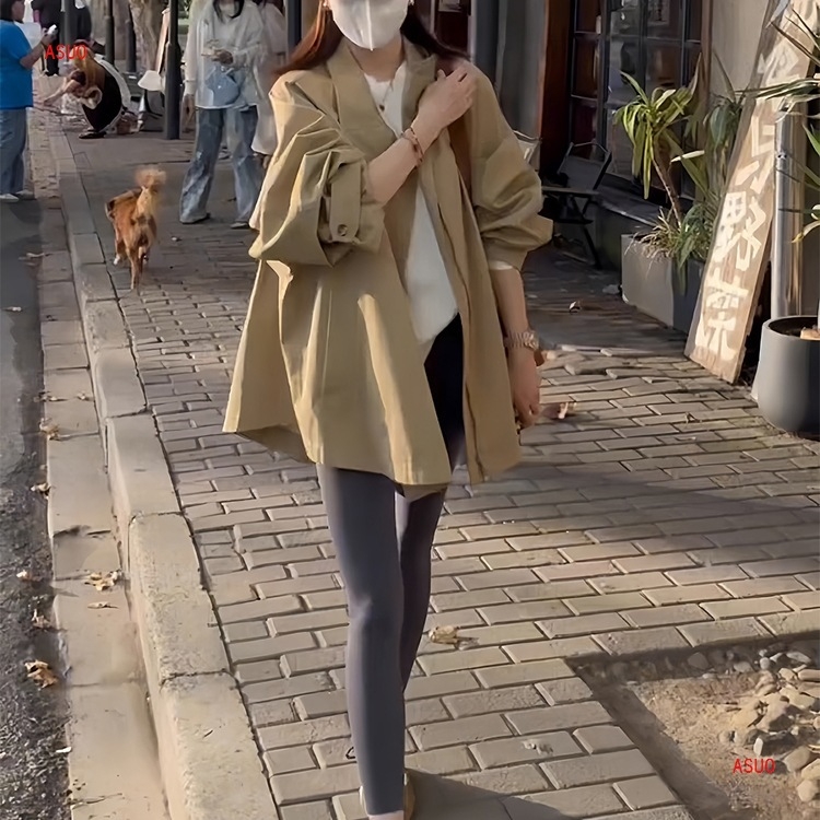 Damski trench coat srednje duljine od Chenille tkanine sa Spandex sadržajem ispod 30%, širok kroj, polo ovratnik sa zatvaračem, duljina 50-65 cm