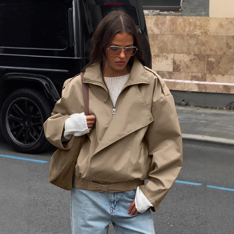 Ženska zimna windbreaker jakna, poliester-pamuk mješavina, rever ovratnik, prednji zip, slobodan kroj, zima 2025