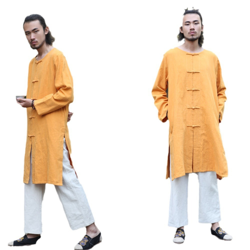 Kaput od konopno-ramije tkanine, dugačak 80–100 cm, rever, jednostruko kopčanje, podstava od pamuka, slobodan kroj